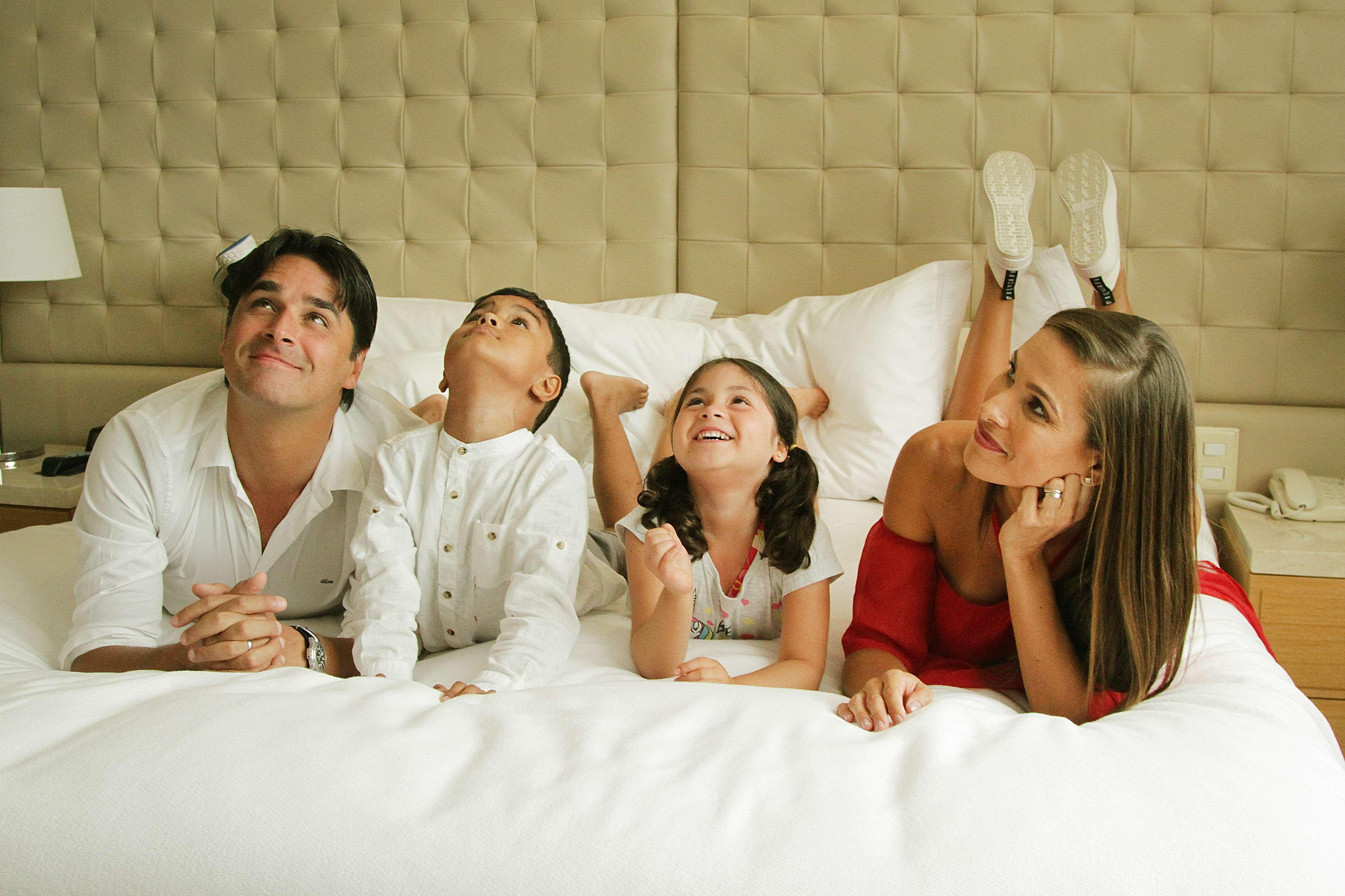 ฮิลตัน ริโอ เด จาเนโร โคปาคาบานา Hotel ริโอเดจาเนโร ภายนอก รูปภาพ The family of the King of Jordan