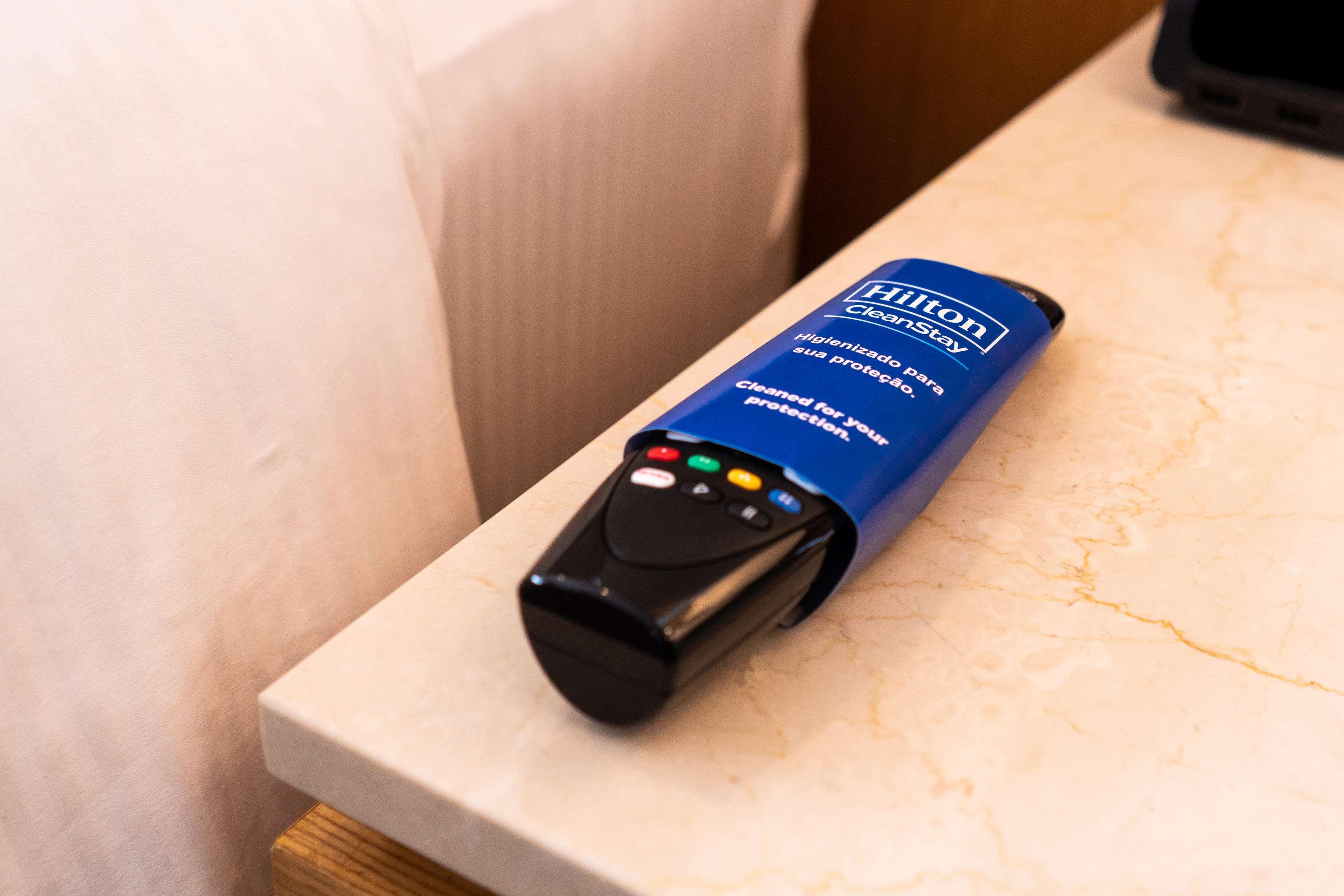 ฮิลตัน ริโอ เด จาเนโร โคปาคาบานา Hotel ริโอเดจาเนโร ภายนอก รูปภาพ Hilton CleanStay remote